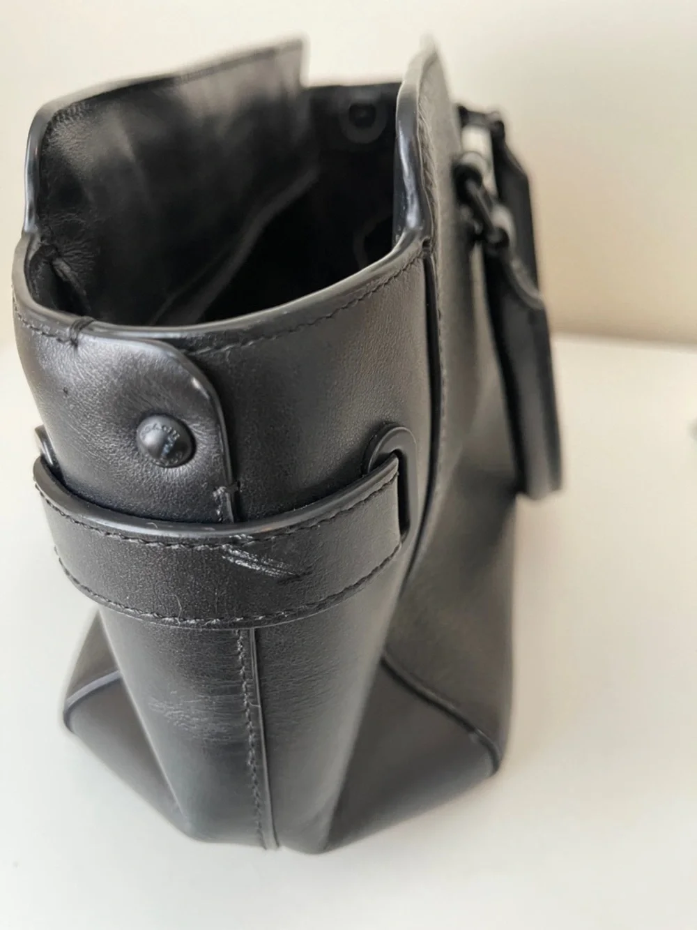 Black Leather Satchel Tote - Picture 6 of 10